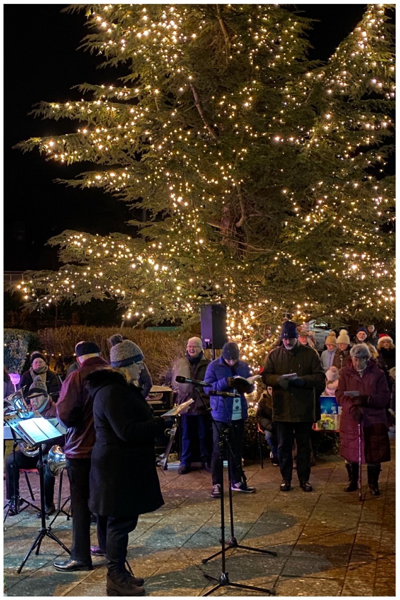 Carol Service Carol Singers 